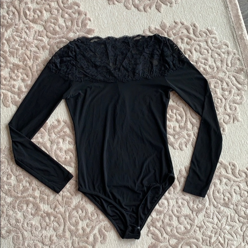 NWT Black lace bodysuit size 4